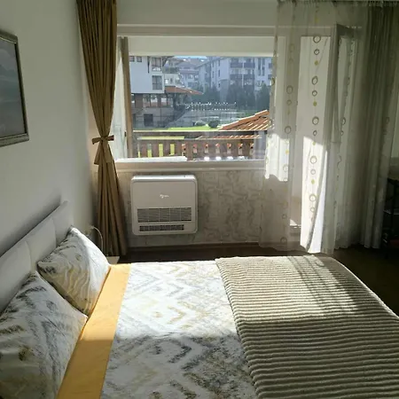 Royal Towers Mountain View Διαμέρισμα